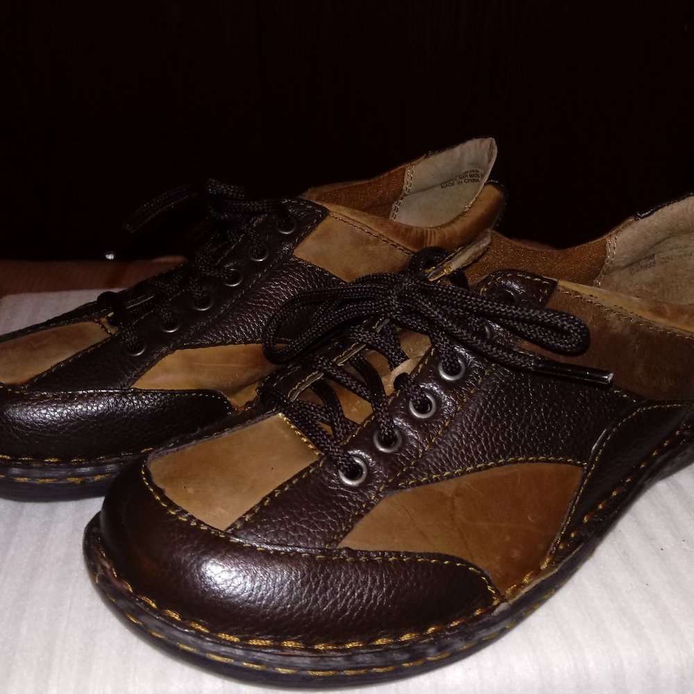 Womens Shoes